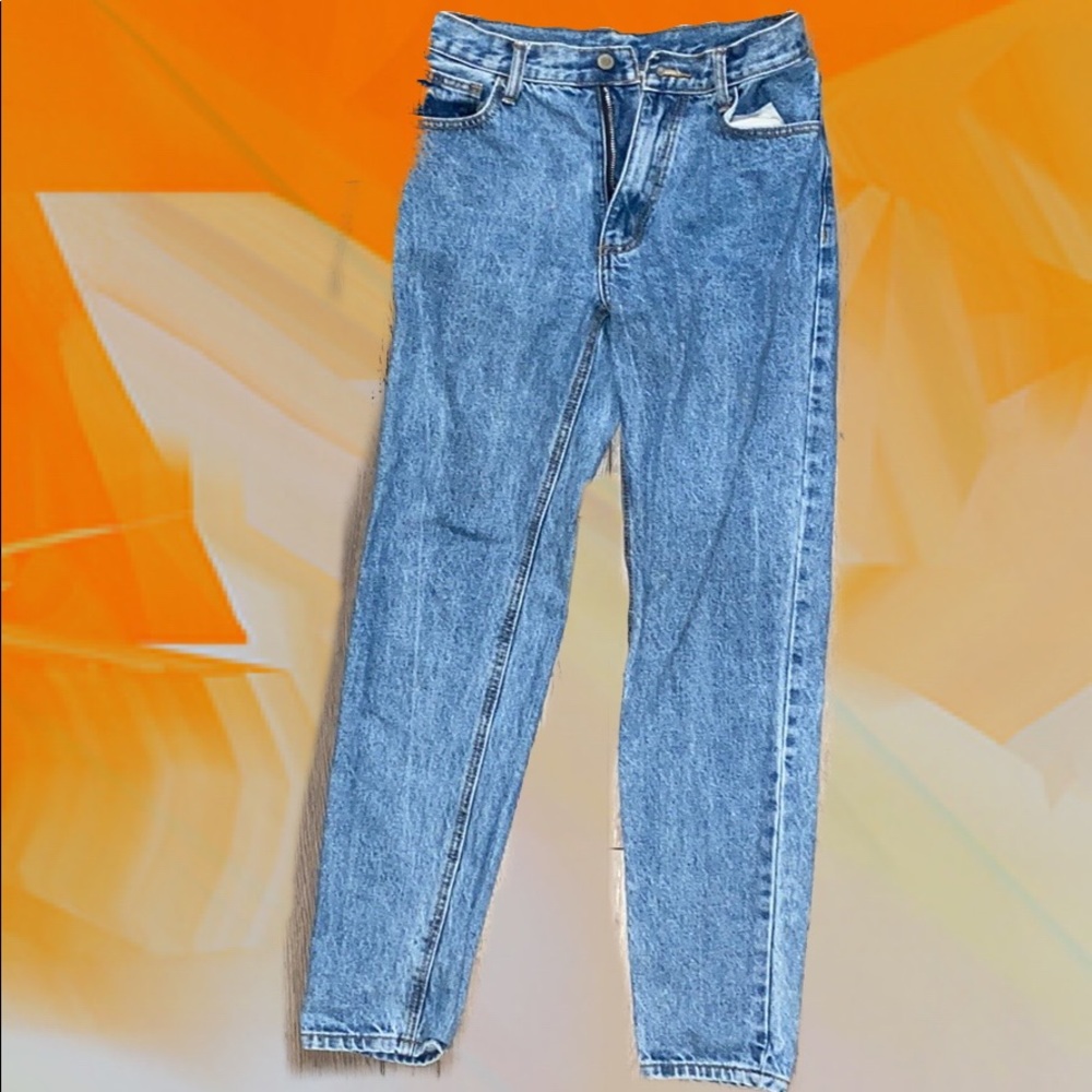 Brandy Melville High Waisted Mom Jeans